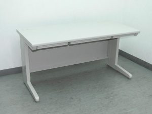 Bランク　デスク