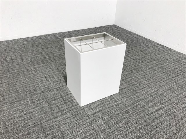 Pā@24{p