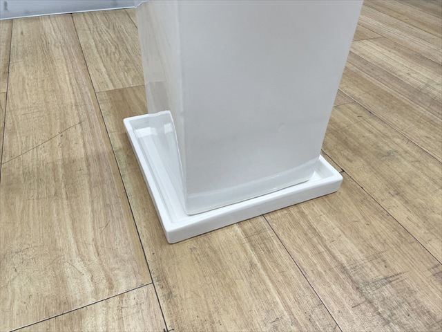 �t�����[�{�b�N�X�E�t�F�C�N�O���[��