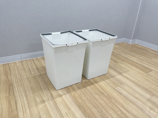 �_�X�g�{�b�N�X�@HS�@�u���b�N�^�C�v�@�g���b�V�����j�b�g�@5-822-3381