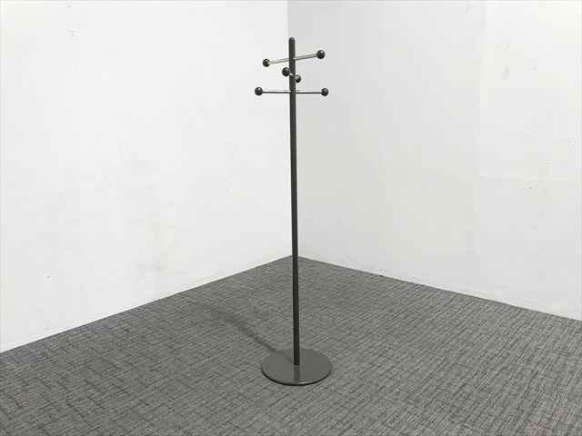 |[nK[