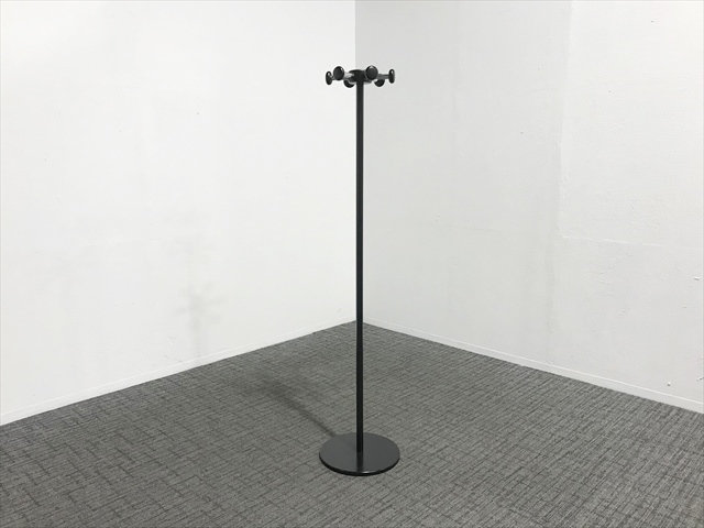 ポールハンガー