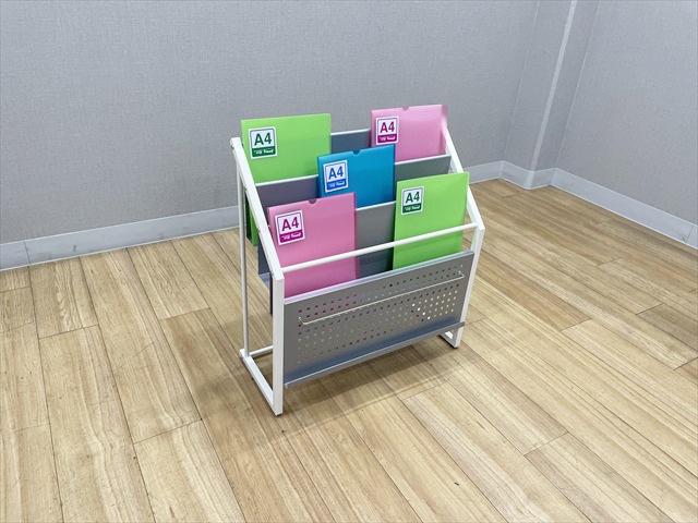�p���t���b�g�X�^���h�@2��3�i