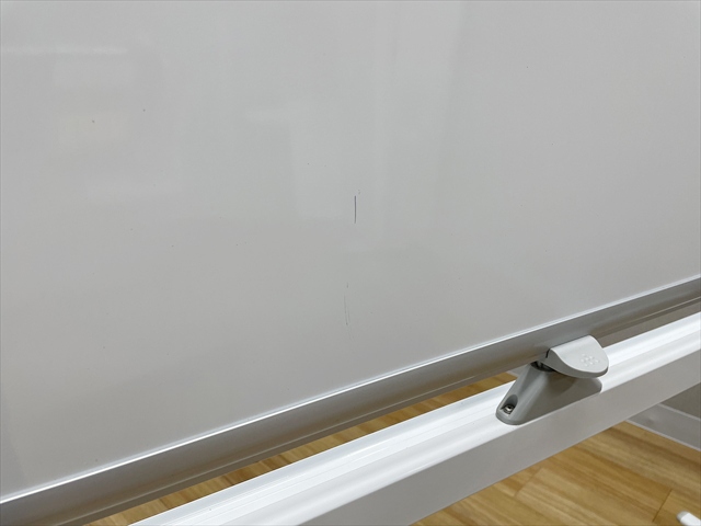 �r�t�z���C�g�{�[�h�@���ʎ��@�Жʌ��ԗ\��\�@�G�����T�@LEAR-32SY