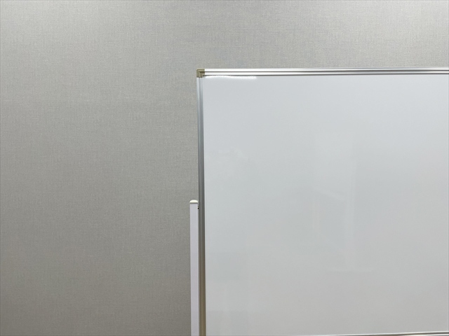 脚付ホワイトボード 片面式[-][中古]|脚付ホワイトボード-ボード 