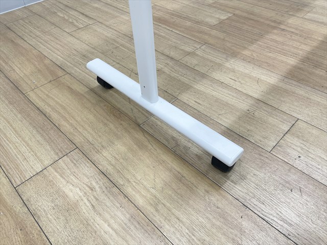 脚付ホワイトボード 両面式 スクリーン兼用ホワイトボード BBCP-1809WS