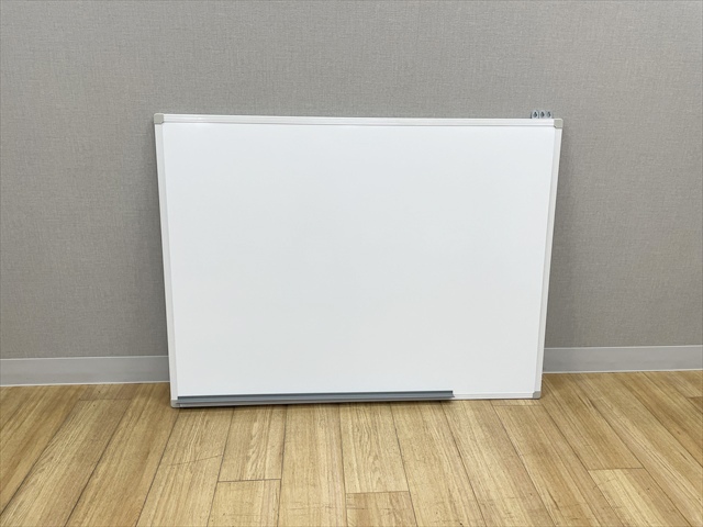 �Ǌ|�z���C�g�{�[�h