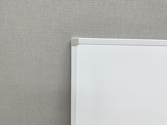 壁掛ホワイトボード[-][中古]|壁掛ホワイトボード-ボード オフィス家具
