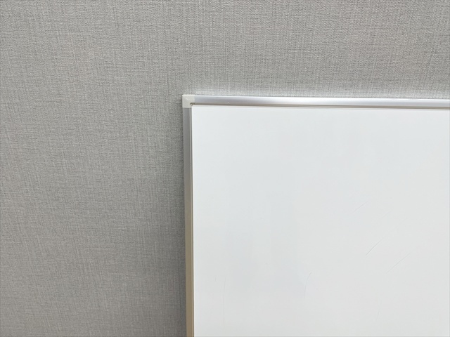 �Ǌ|�z���C�g�{�[�h�@SW�Жʌ^3�~6