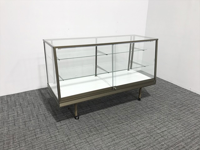 Amazon.co.jp: ガラスコレクションケース JONY ジョニー 背面