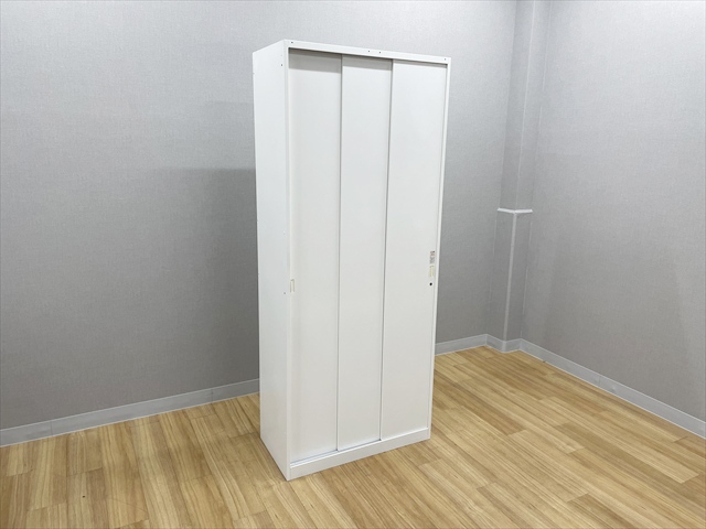 ᏑɁ@O@3XCh@NgC@4P608Y ZA75