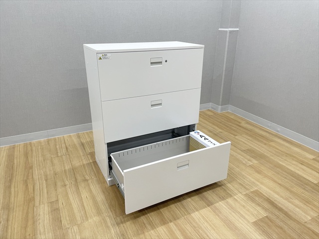 eLrlbg@3i@GXLrlbg@Vt@H1-M1090AAS-W9