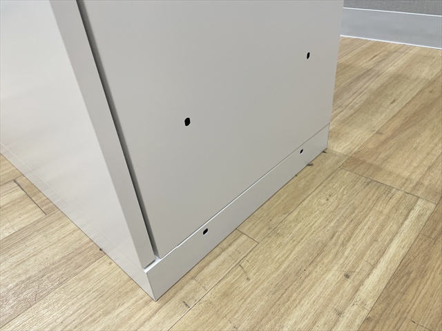 eLrlbg@3i@GXLrlbg@Vt@H1-M1090AAS-W9