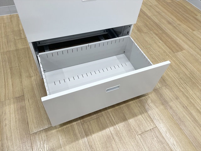 eLrlbg@2i@VCA4@Vt@HFM-068AAS1-W9