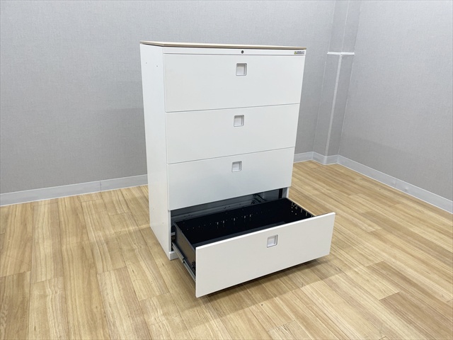 eLrlbg@4i@NgC@Vt@4BG5ZC ZA75