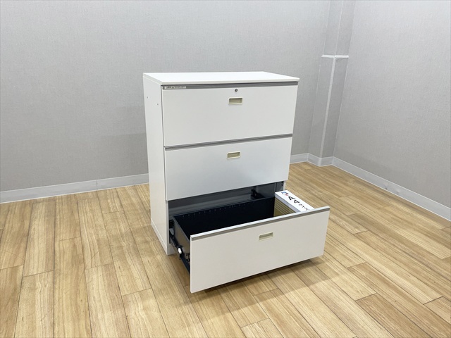 ���e�����L���r�l�b�g�@3�i�@�V�����C���@�V�t�@HTM-109AAS-W9