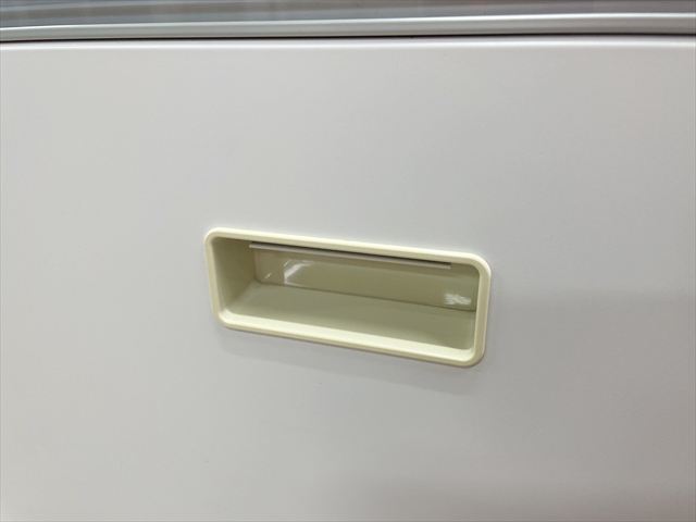 ���e�����L���r�l�b�g�@3�i�@�V�����C���@�V�t�@HTM-109AAS-W9