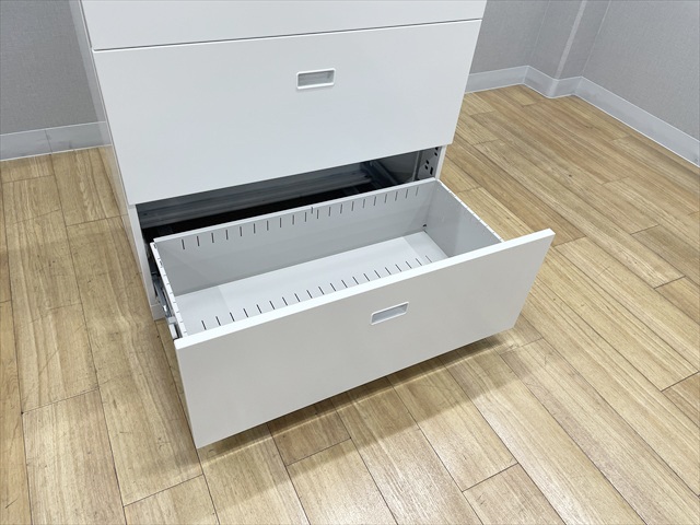 ���e�����L���r�l�b�g�@3�i�@�V�����C���@HTM-109AAS1-W9