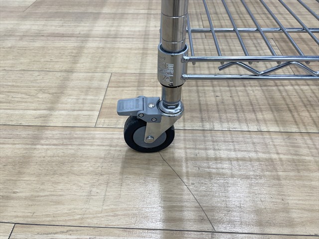 ���^�����b�N�@�V�n4�i�@�z�[���G���N�^�@�L���X�^�[�t