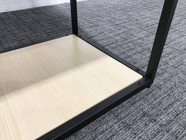 yOUTLETzI[vɁ@AXvh@5iR[i[VFt