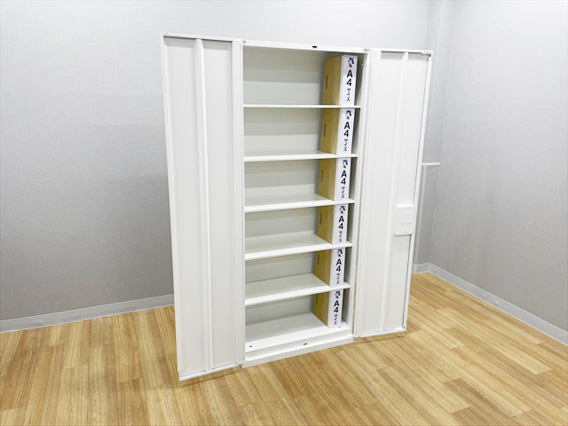 ���J�����Ɂ@�����O�@���N�g���C���@4H318Y ZA75