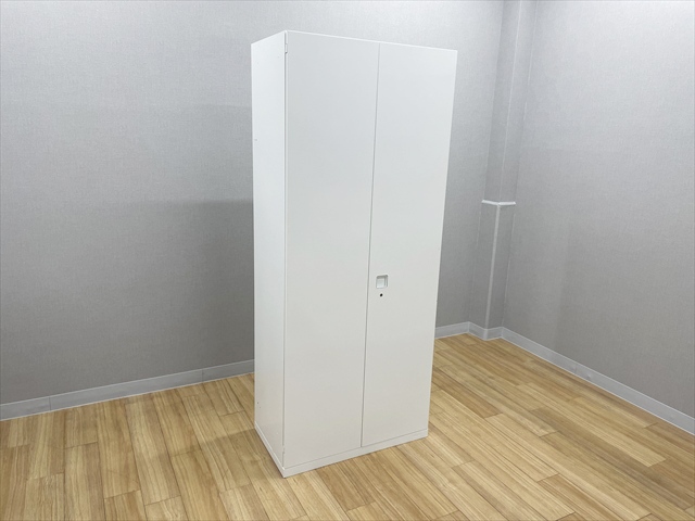 ���J�����Ɂ@�����O�@���N�g���C���@4K318M ZA75