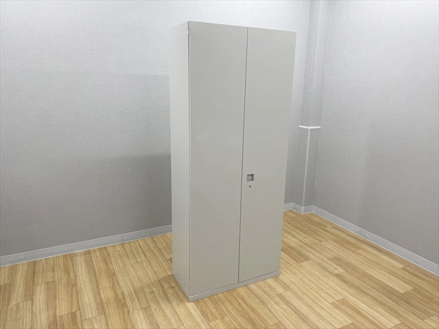 ���J�����Ɂ@�����O�@���N�g���C���@4B318M Z13