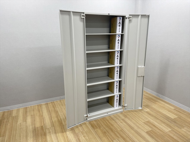 ���J�����Ɂ@�����O�@���N�g���C���@4B318M Z13