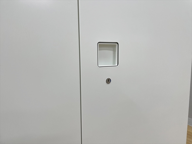 ���J�����Ɂ@�����O�@���N�g���C���@4B318M ZA75