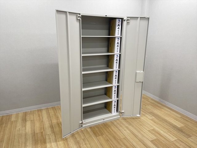 ���J�����Ɂ@�����O�@���N�g���C���@4B318M Z13