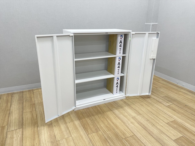 ポンコツさん専用  ウチダ スチール書庫 両開き キャビネット  ベース、天板付 両開き書庫 HS 天板付 5-820-5202[内田洋行/ウチダ][中古]|両開き書庫