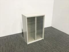 楽天市場】【完成品】【日本製】ファイリングキャビネット 3段 B4ファイル対応 鍵付き オールロック ホワイト ラッチ付き 仕切り板各段3 枚付きbrオフィス収納 ファイルキャビネット 収納庫 キャビネット 引き出し 書類 整理箱 書類ケース : オフィス家具通販のオフィスコム
