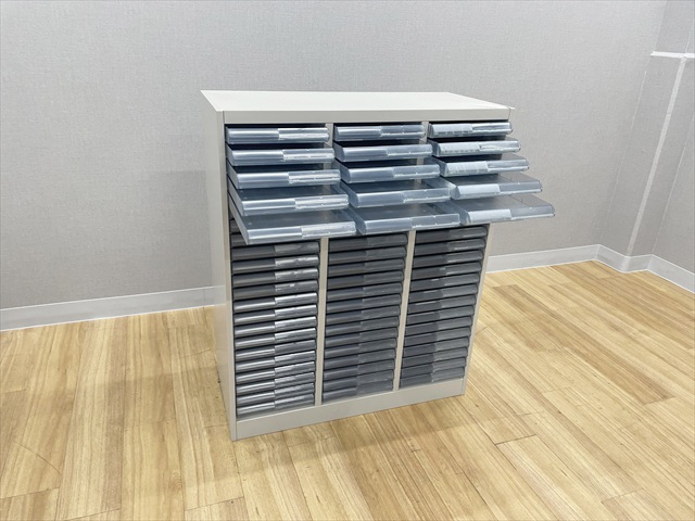 gCLrlbg@322i@A4Ή@ސɁ@S-A413F1N