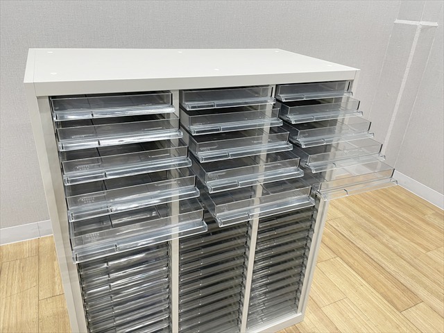 トレイキャビネット 3列22段 42 A4対応 4203FS Z13[オカムラ][中古 