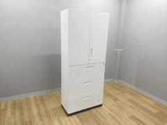 �R�N�� 3�i���e�������J���A���@�G�f�B�A�@�V���O���x�[�X�^