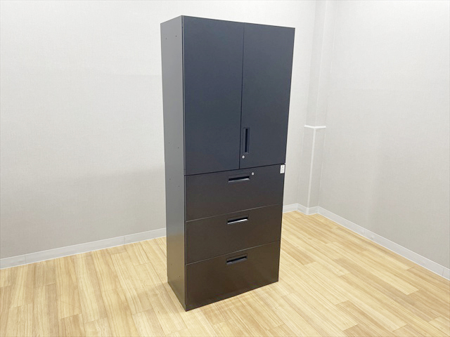 3�i���e�������J�A���@�G�f�B�A