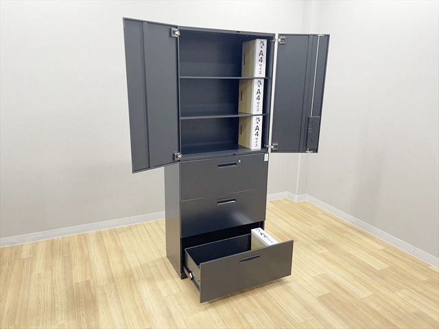 3�i���e�������J�A���@�G�f�B�A