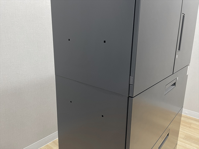 3�i���e�������J�A���@�G�f�B�A