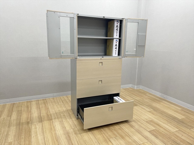 3�i���e�������J���A���@���N�g���C���@�E�b�h�^�C�v�@��i�K���X��