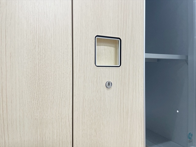 3�i���e�������J���A���@���N�g���C���@�E�b�h�^�C�v�@��i�K���X��