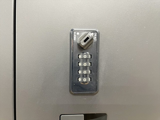 ���J���㉺�A���@�G�X�L���r�l�b�g�@�_�C������