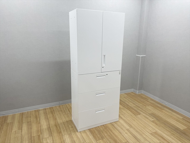 3�i���e�������J���A���@�G�f�B�A�@�V���O���x�[�X�^