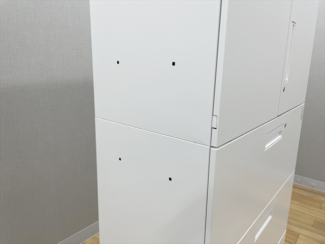 3�i���e�������J���A���@�G�f�B�A�@�V���O���x�[�X�^