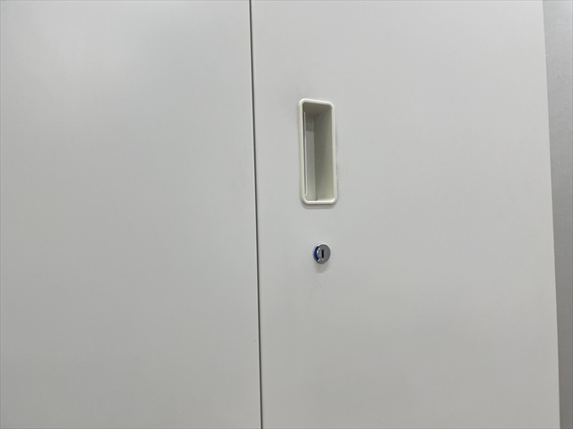 3�i���e�������J�A���@�V�����C��400