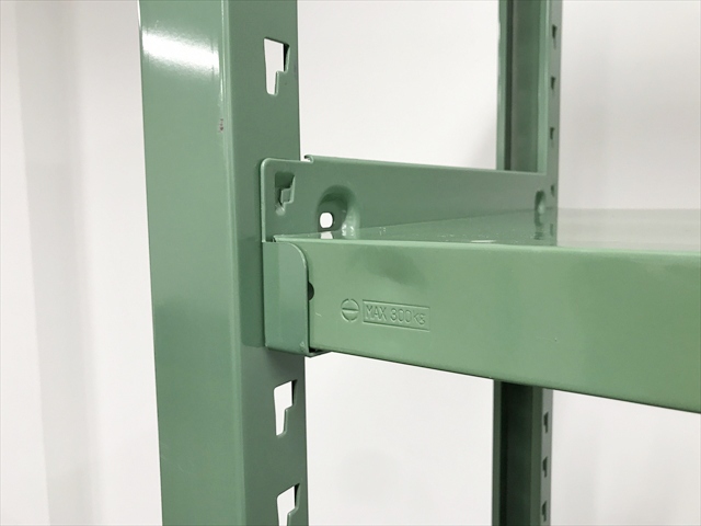 �X�`�[�����b�N�@���ʁ@�Z�~�{���g���X�@�V�n4�i