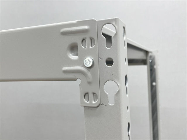 �X�`�[�����b�N�@�y���ʁ@�Z�~�{���g���X�@�V�n4�i�@�^�C�K�[���b�N�@SO