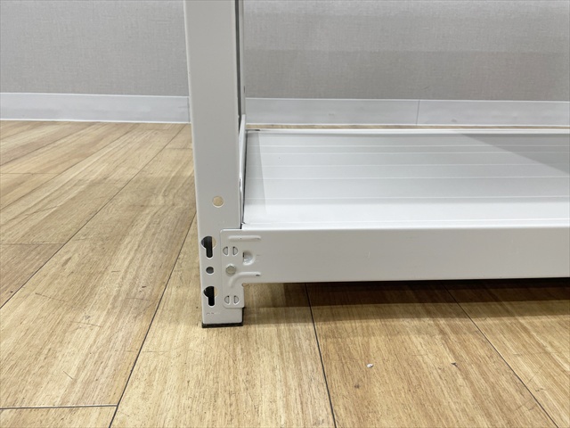 �X�`�[�����b�N�@�y���ʁ@�Z�~�{���g���X�@�V�n4�i�@�^�C�K�[���b�N�@SO