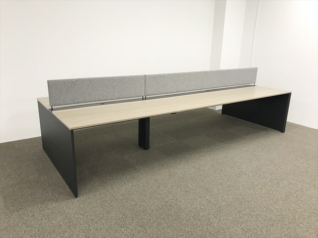 �I�t�B�X�Ƌ�  �t���[�A�h���X�f�X�N�@�C���^�[�����NR�@4���V�@���ʃ^�C�v 