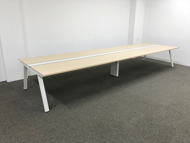 �I�t�B�X�Ƌ�  �t���[�A�h���X�f�X�N�@�W�F�l���@4���V�@���ʃ^�C�v 