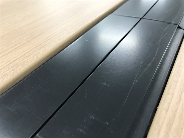 �t���[�A�h���X�f�X�N�@�v�����j�b�g�t���[�E�F�C�@2���V�@���ʃ^�C�v